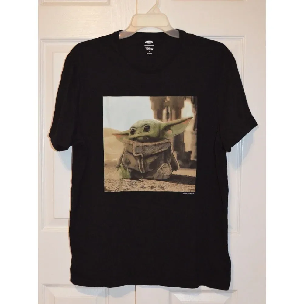 OLD NAVY Black  T-Shirt XL‎ Disney Star Wars The Mandalorian THE CHILD Baby Yoda